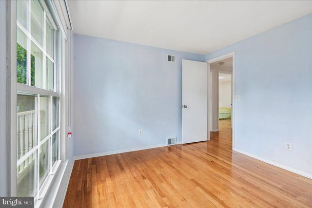 11119 LAMPLIGHTER LN, Potomac, MD 20854
