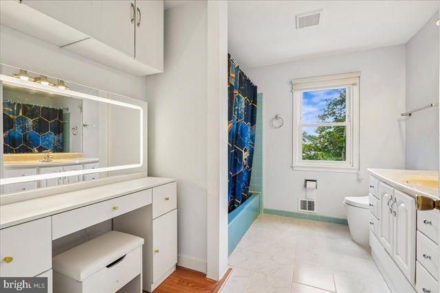 11119 LAMPLIGHTER LN, Potomac, MD 20854