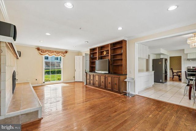 11119 LAMPLIGHTER LN, Potomac, MD 20854