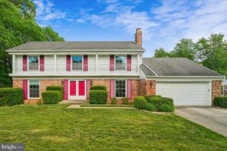 11119 LAMPLIGHTER LN, Potomac, MD 20854