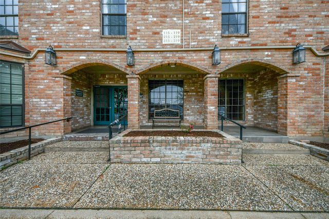 2400 N Braeswood Boulevard 324, Houston, TX 77030