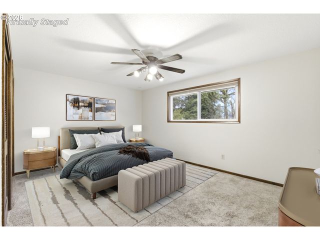 16420 CHESSINGTON Ct, Gladstone, OR 97027