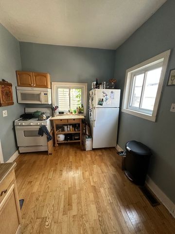 1624 N Richmond Street, Chicago, IL 60647