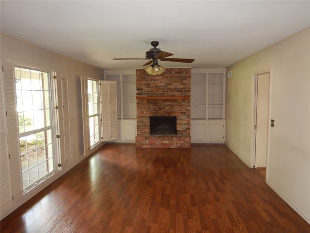 2049 River Road, Shreveport, LA 71105