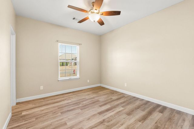 14 Clover Ridge Drive, Vilonia, AR 72173