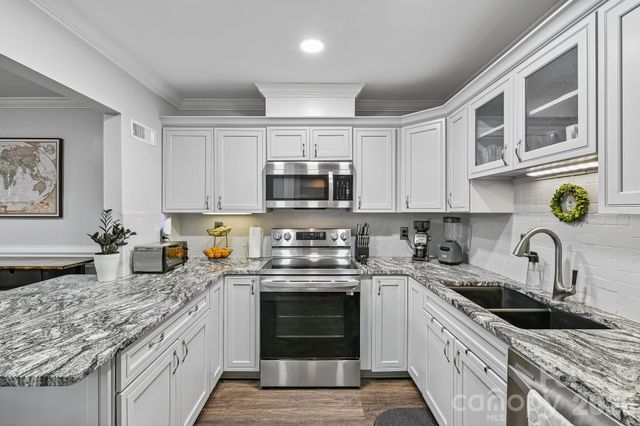 125 Pine Grove Circle, Clover, SC 29710