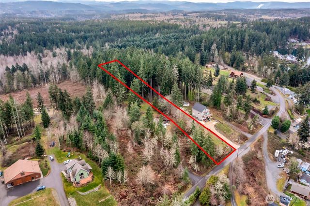 12120 S Clear Lake Road E, Eatonville, WA 98328