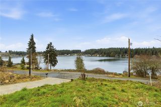 12120 S Clear Lake Road E, Eatonville, WA 98328