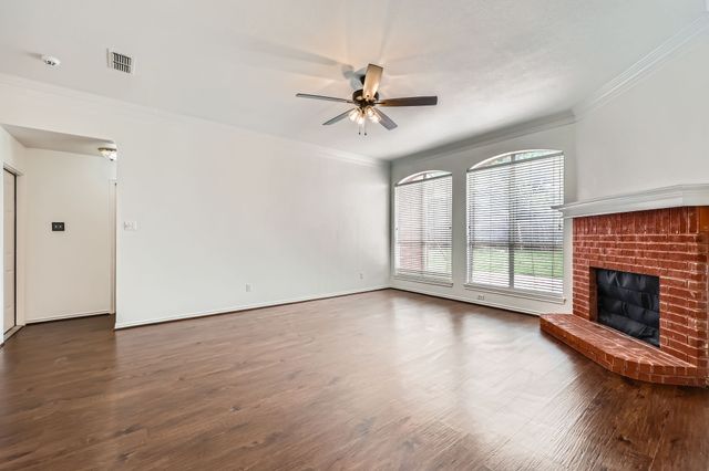 2204 Savannah Drive, Mansfield, TX 76063