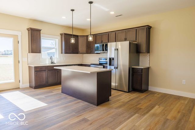 104 Pin Oak Road, Spencer, IN 47460