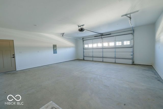 104 Pin Oak Road, Spencer, IN 47460