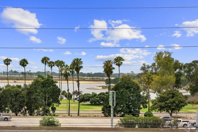 4212 Tonopah St, San Diego, CA 92110