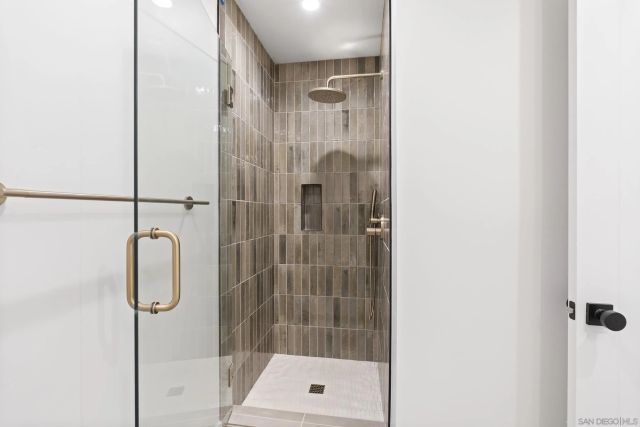 4212 Tonopah St, San Diego, CA 92110