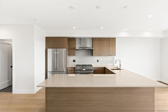 4212 Tonopah St, San Diego, CA 92110