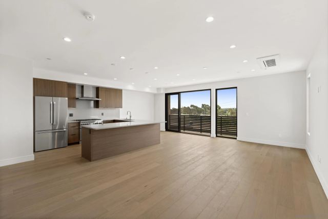 4212 Tonopah St, San Diego, CA 92110
