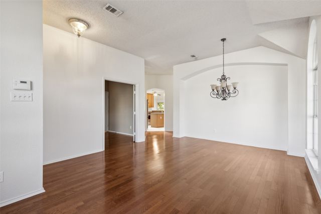 4507 Stones River Road, Grand Prairie, TX 75052