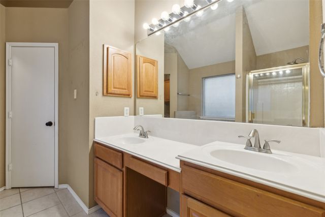 4507 Stones River Road, Grand Prairie, TX 75052