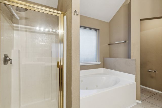 4507 Stones River Road, Grand Prairie, TX 75052