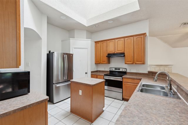 4507 Stones River Road, Grand Prairie, TX 75052