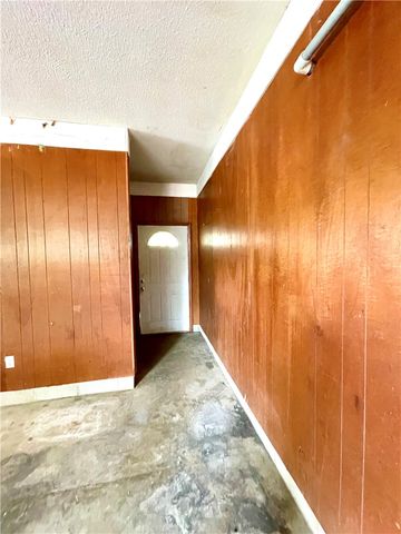 601 Parrott Drive, Huntsville, AR 72740