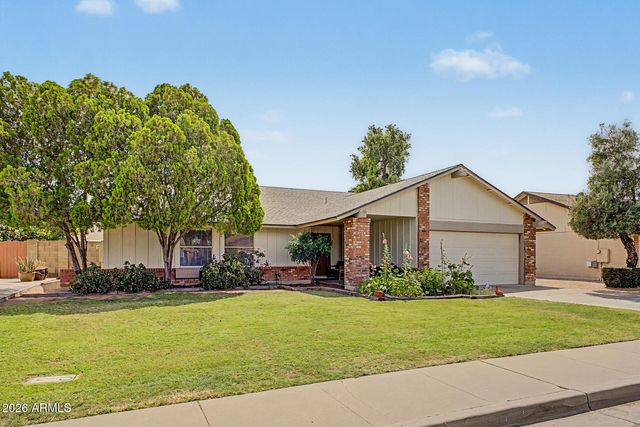 1327 W STOTTLER Drive, Chandler, AZ 85224