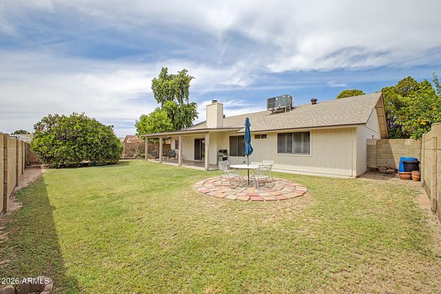 1327 W STOTTLER Drive, Chandler, AZ 85224