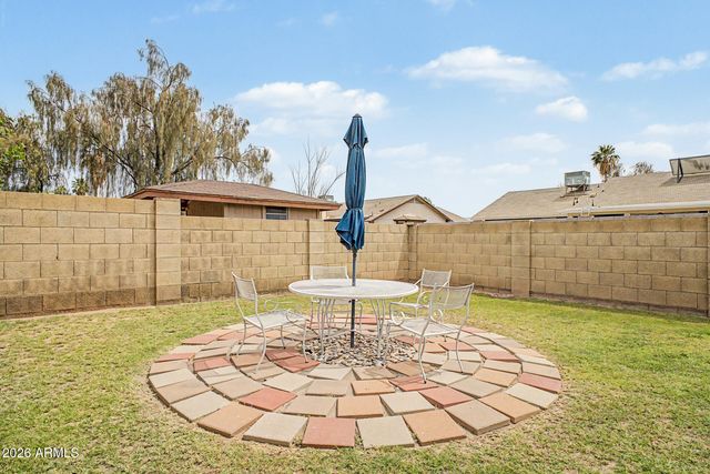 1327 W STOTTLER Drive, Chandler, AZ 85224