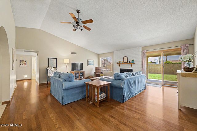 1327 W STOTTLER Drive, Chandler, AZ 85224