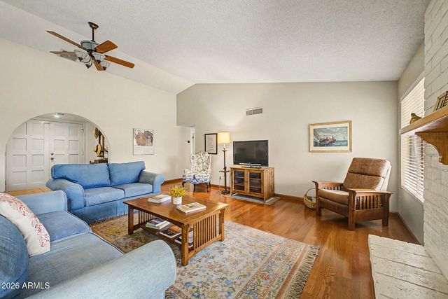 1327 W STOTTLER Drive, Chandler, AZ 85224