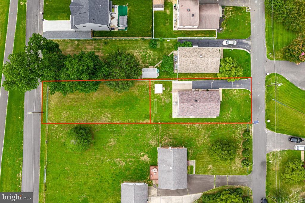 1314 W ATLANTIC AVE, Blackwood, NJ 08012