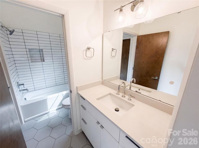 1609 Richland Drive, Charlotte, NC 28205