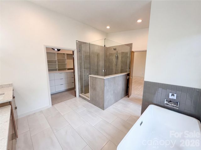 1609 Richland Drive, Charlotte, NC 28205