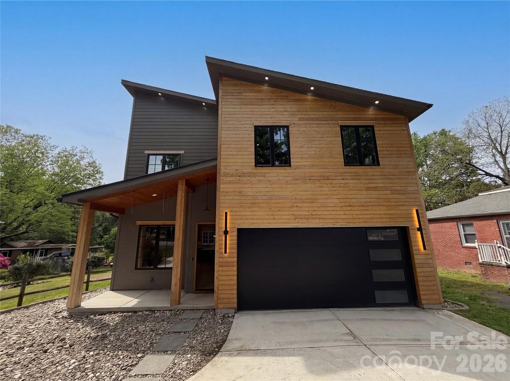 1609 Richland Drive, Charlotte, NC 28205