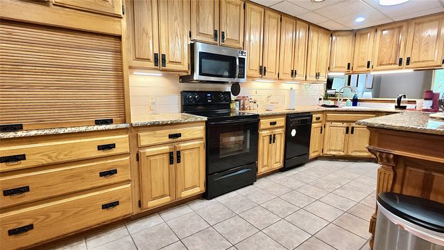 116973 S 4300 Road, Porum, OK 74455