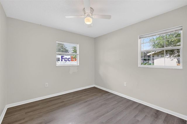 705 MIKE AVENUE, Fruitland Park, FL 34731