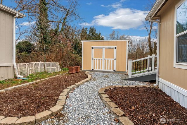 8511 144th Avenue E, Puyallup, WA 98372