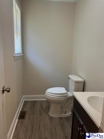 811 E Scarlett ln, Florence, SC 29505