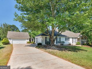 65 Woodside Court, Mcdonough, GA 30253