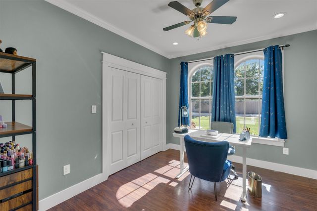 300 W Bell Street, Everman, TX 76140