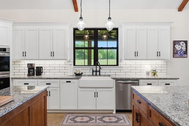 168 Burgess Lane, Greenbrier, AR 72058