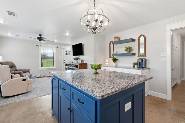 168 Burgess Lane, Greenbrier, AR 72058