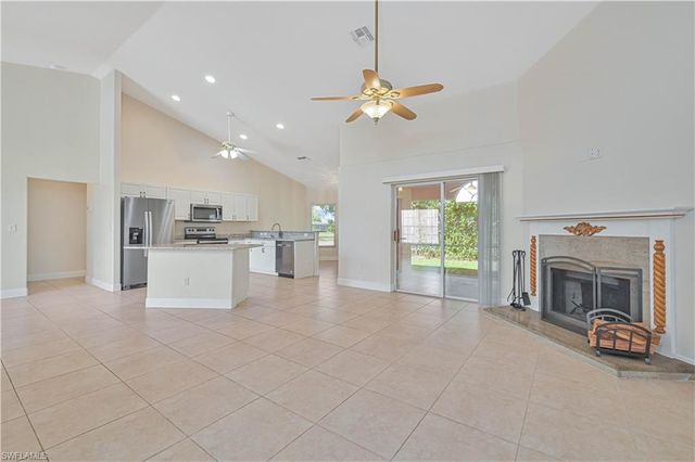 2236 SW 14th PL, Cape Coral, FL 33991