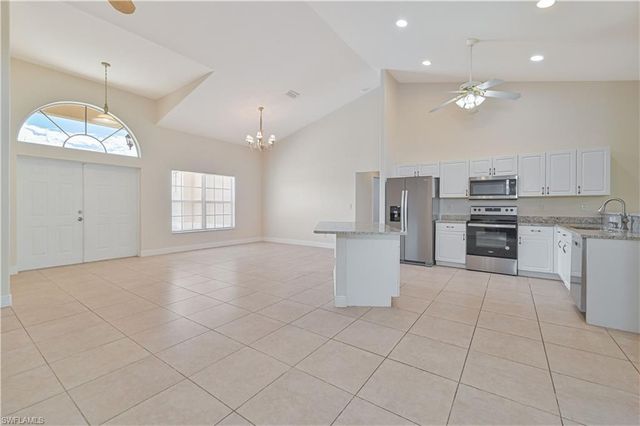 2236 SW 14th PL, Cape Coral, FL 33991