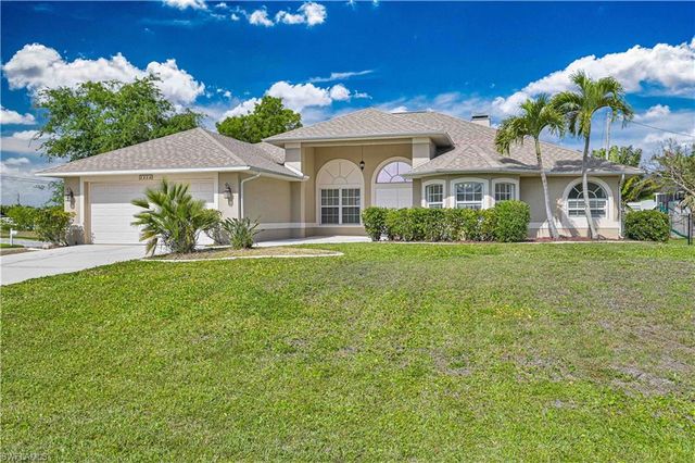 2236 SW 14th PL, Cape Coral, FL 33991