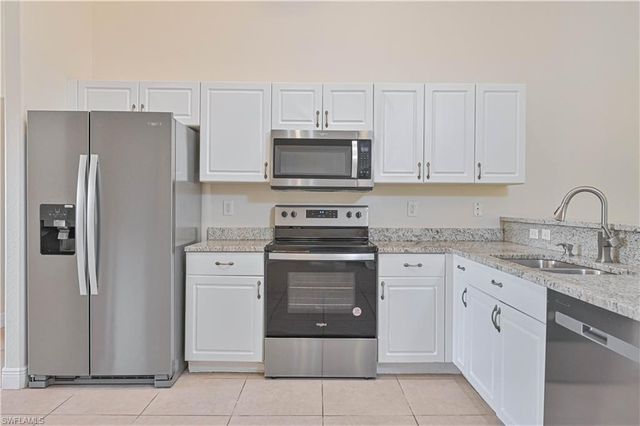 2236 SW 14th PL, Cape Coral, FL 33991