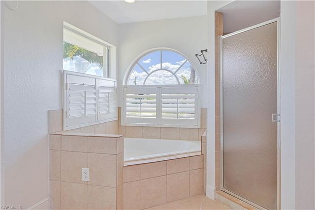 2236 SW 14th PL, Cape Coral, FL 33991