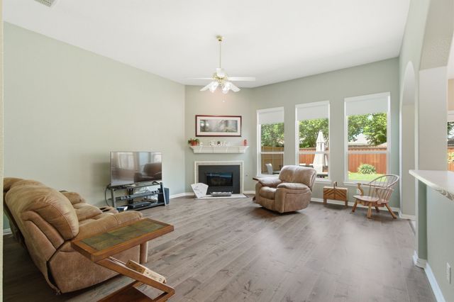 1623 Clarke Springs Drive, Allen, TX 75002