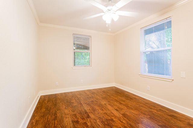 1909 Morrow ST B, Austin, TX 78757