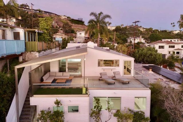 5628 Linda Rosa, La Jolla, CA 92037