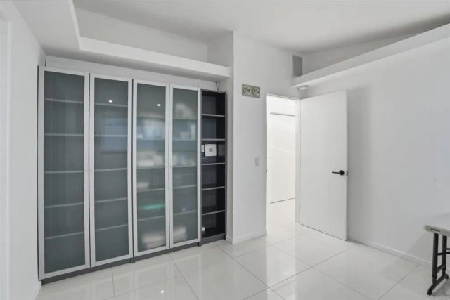 5628 Linda Rosa, La Jolla, CA 92037